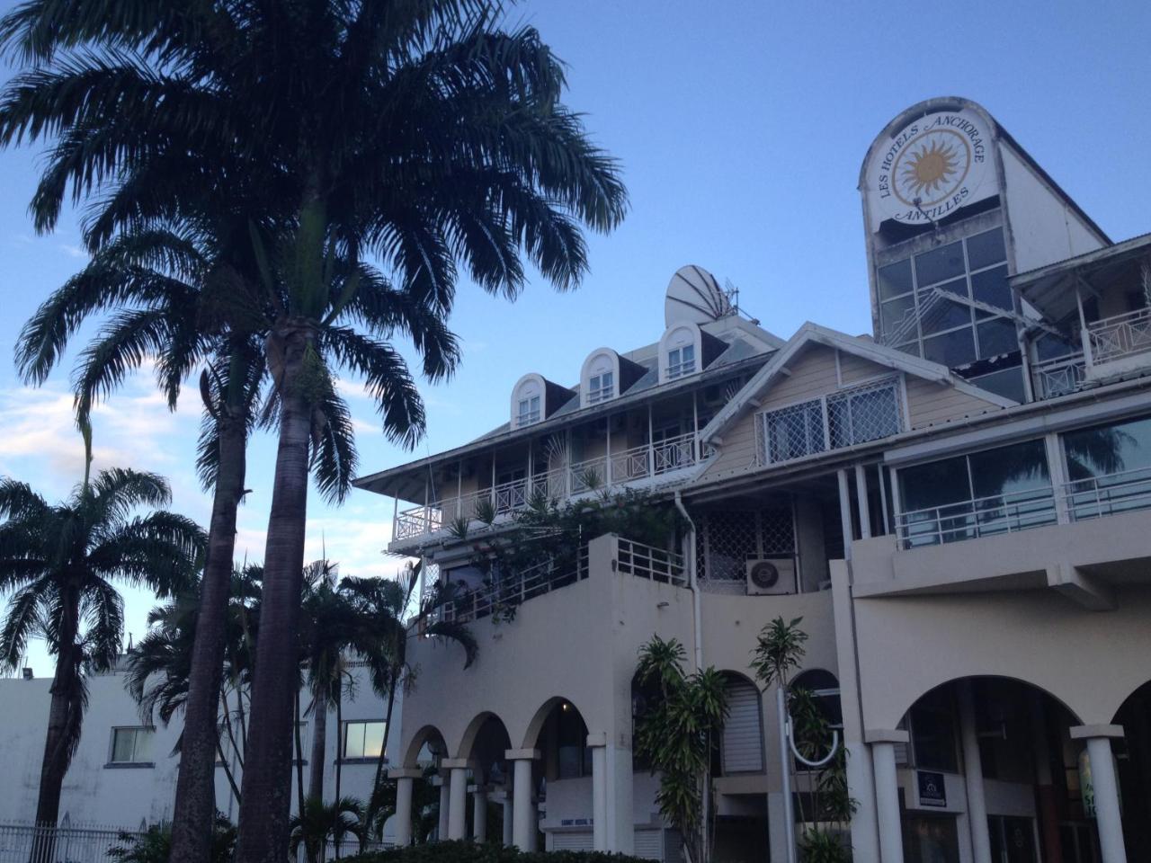 Hotel Saint John Perse Pointe-à-Pitre Exterior foto